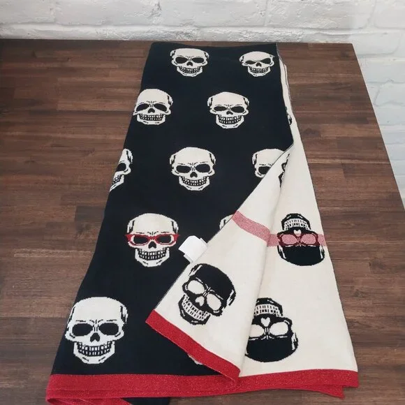 Mortar & Bone Skull Throw Blanket Black White Red Metallic 64" x 52" Reversible - Picture 1 of 12